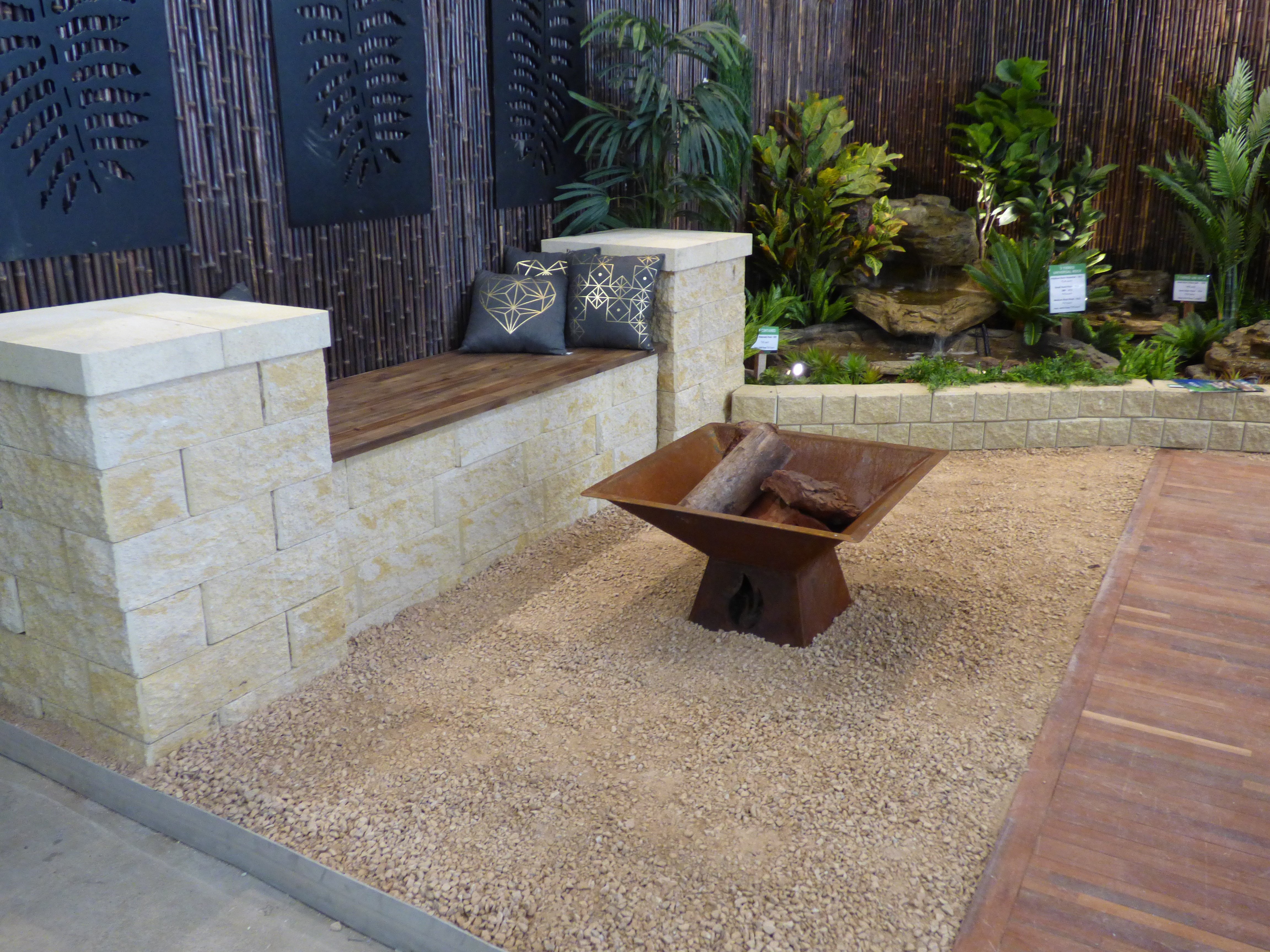 Weekend Project: DIY Bench seat with AB Courtyard