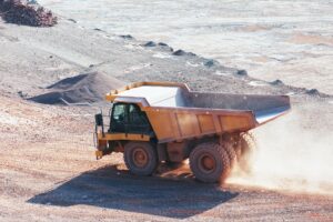 Crushed Stone Aggregate vs Gravel: What’s the Difference?